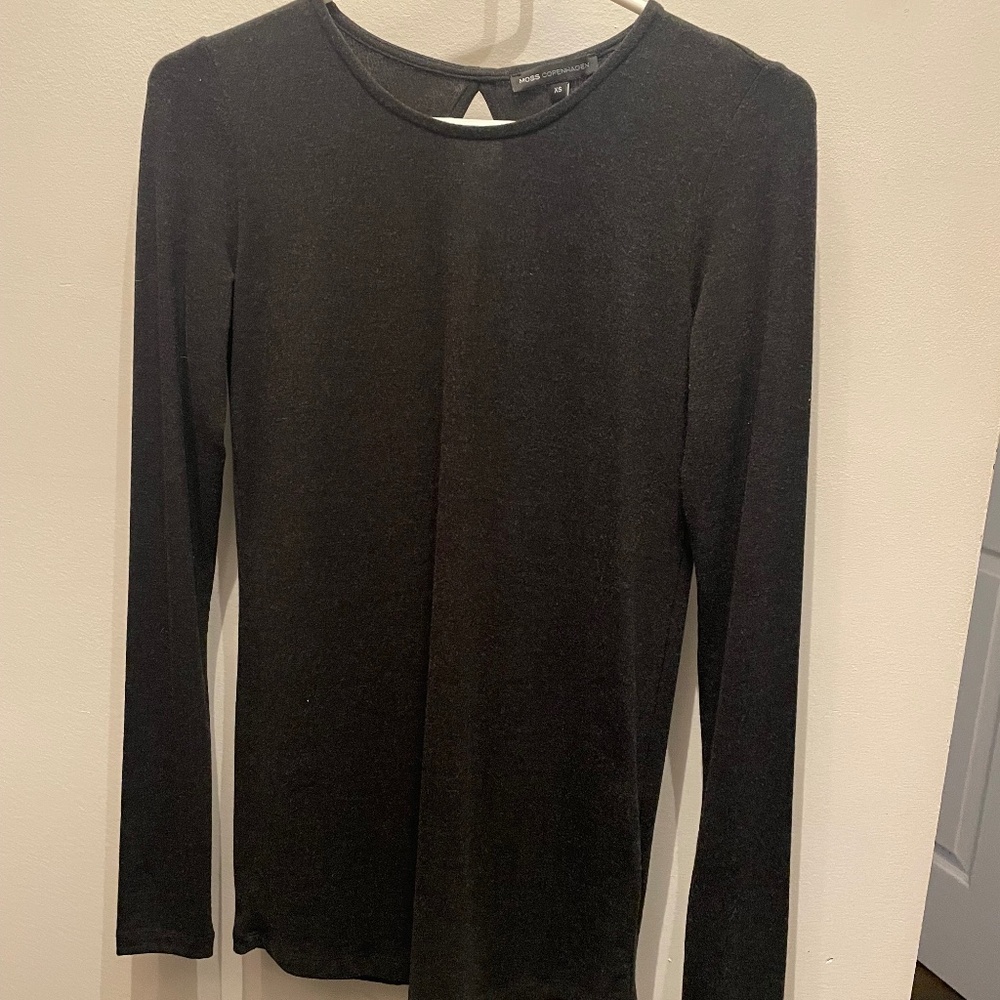 Bodycon Long Sleeve T-shirt with open back